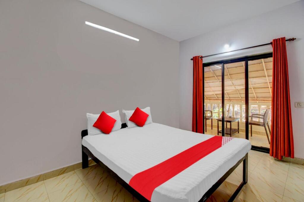 Арамбол: OYO Flagship 80682 Hotel K S Inn Small Town