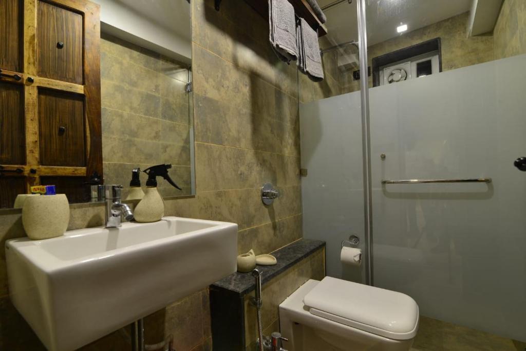 Нашик: Castle Vintage VillageHouse 6BHK