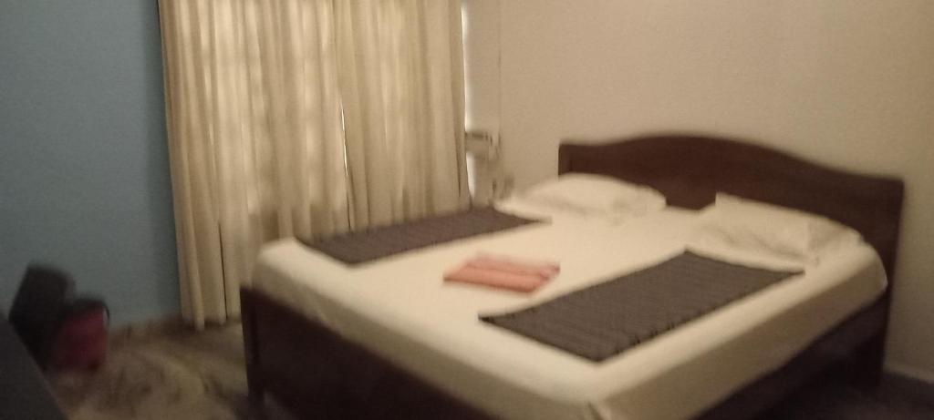 Панаджи: Shalom Guest House....Spacious room for 3 guests