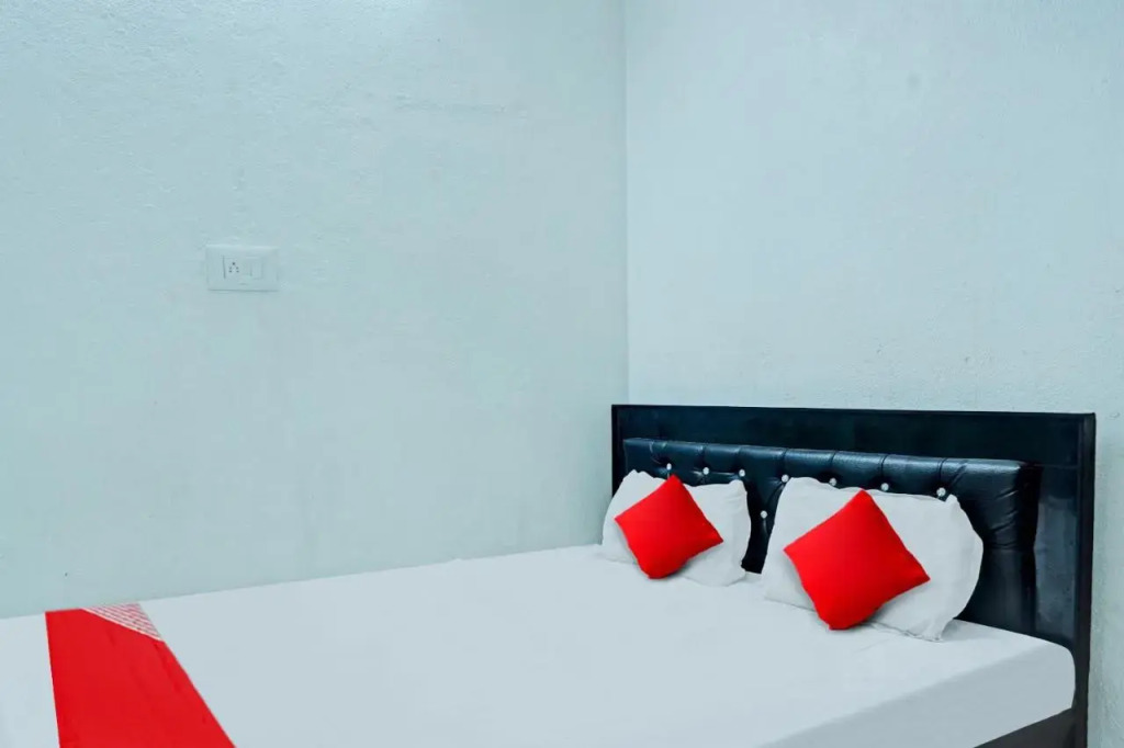 Патна: OYO Flagship 80701 Hotel The Royal King