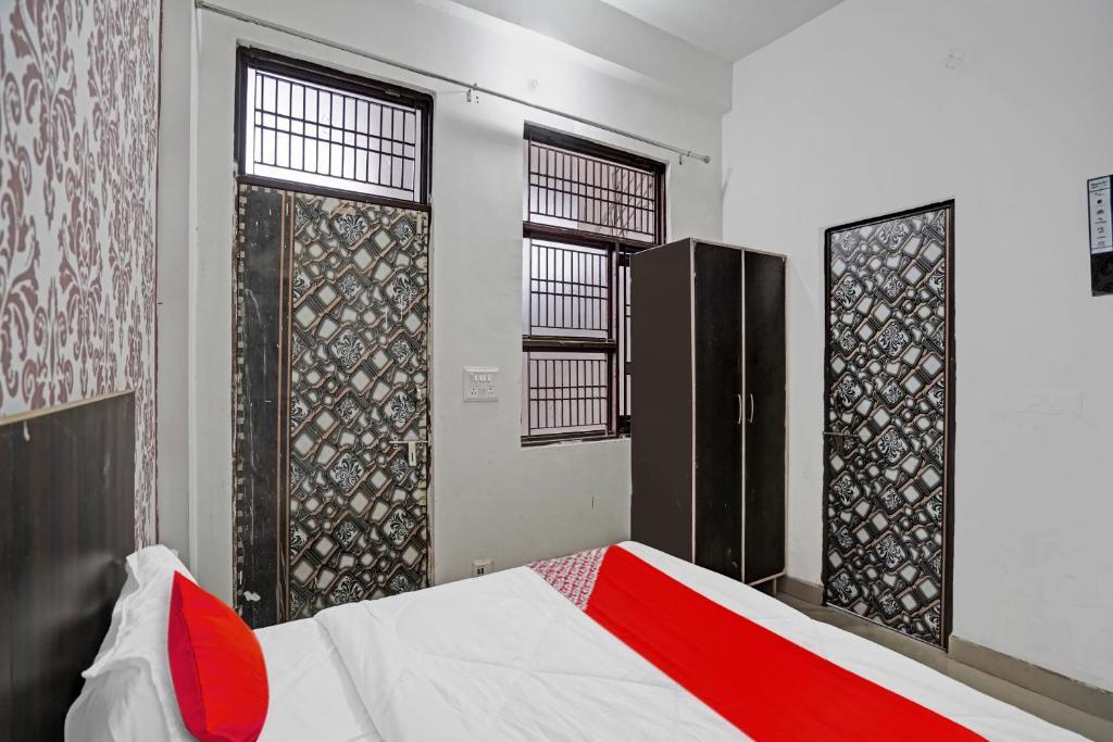 Большая Нойда: OYO Flagship 80674 Hotel Kridha Expo Stay