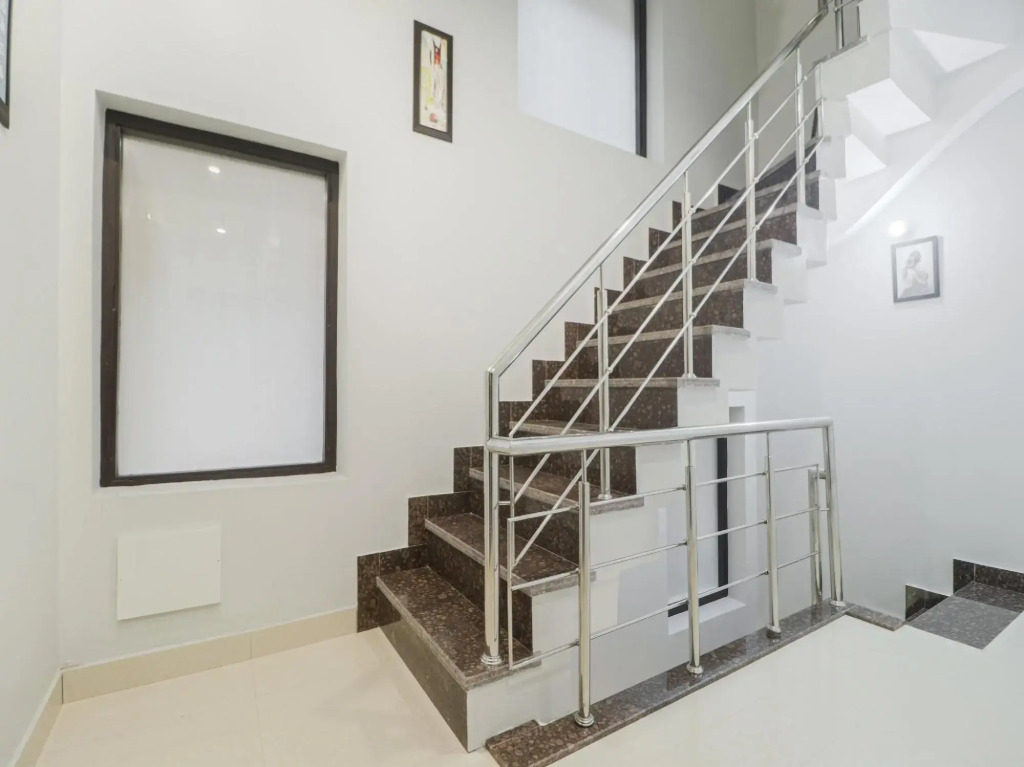 Амритсар: OYO 85906 Hotel Noor Residency