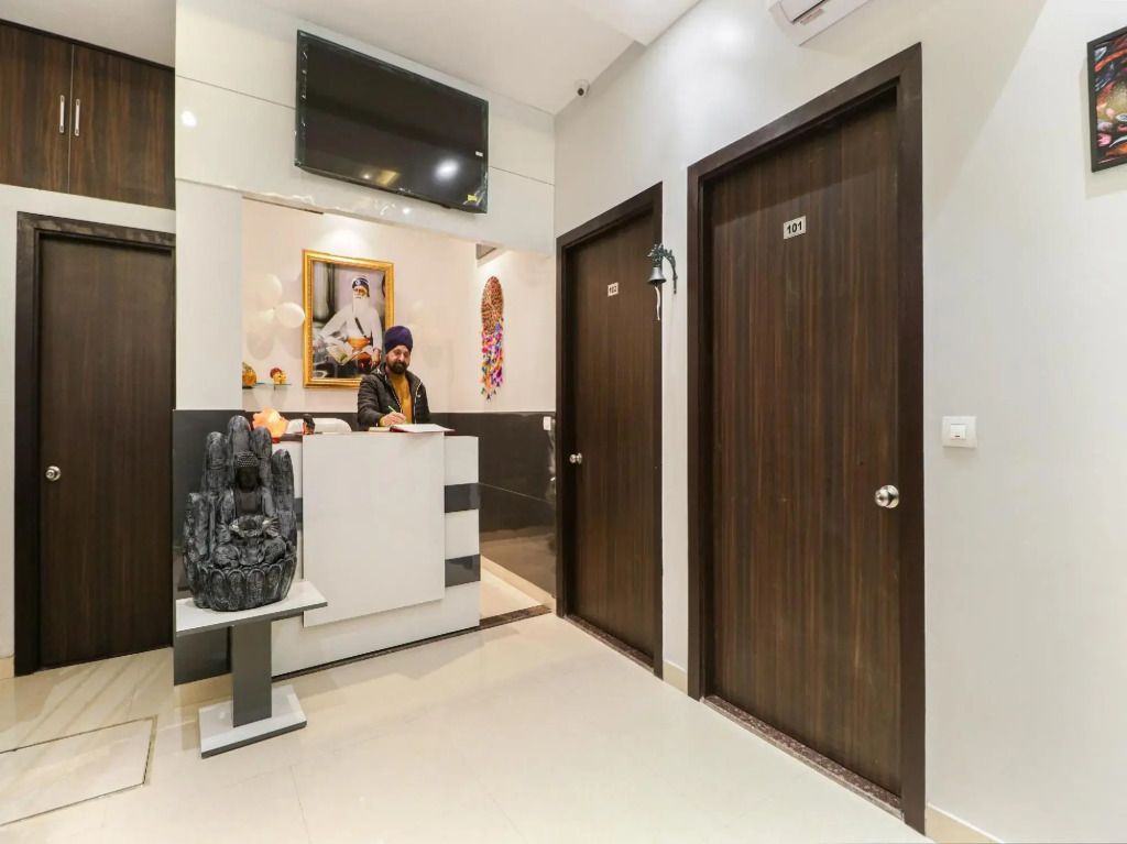 Амритсар: OYO 85906 Hotel Noor Residency