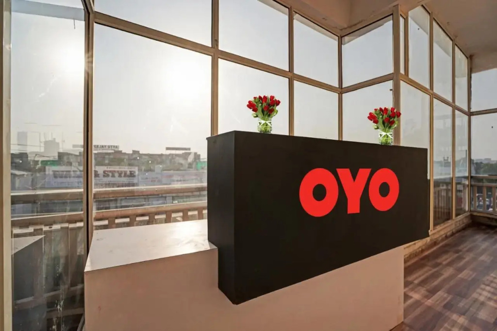 Большая Нойда: OYO Flagship 70188 S R Hotel