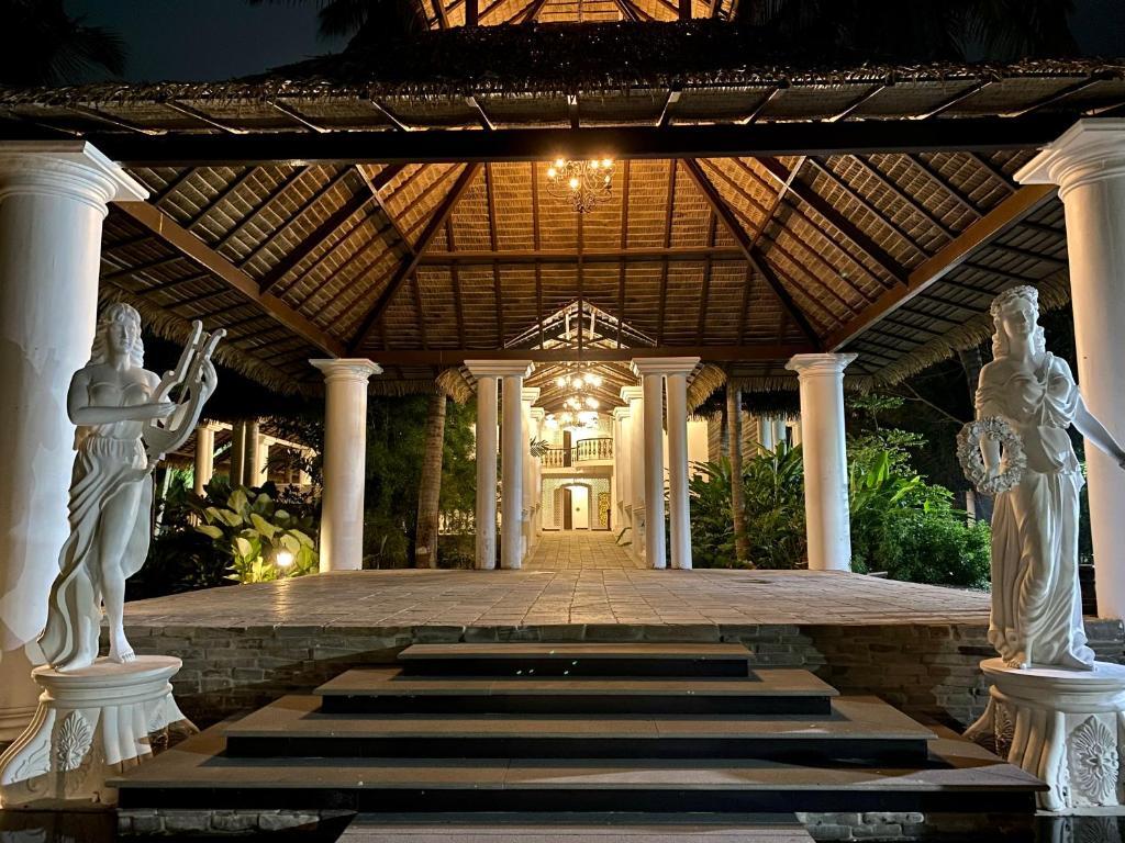 Пурнанкупам: Lagoon Sarovar Premiere Resort - Pondicherry