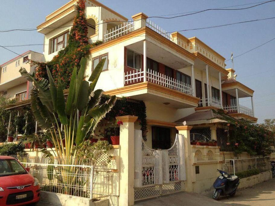 Бхопал: Beautiful Holiday Apartment
