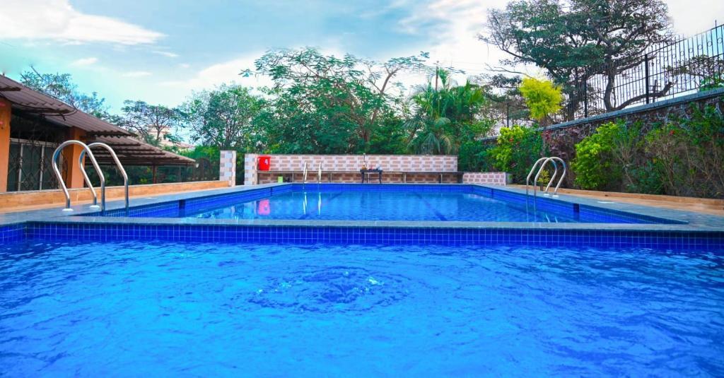 Лонавала: Villa Swastik 10BHK