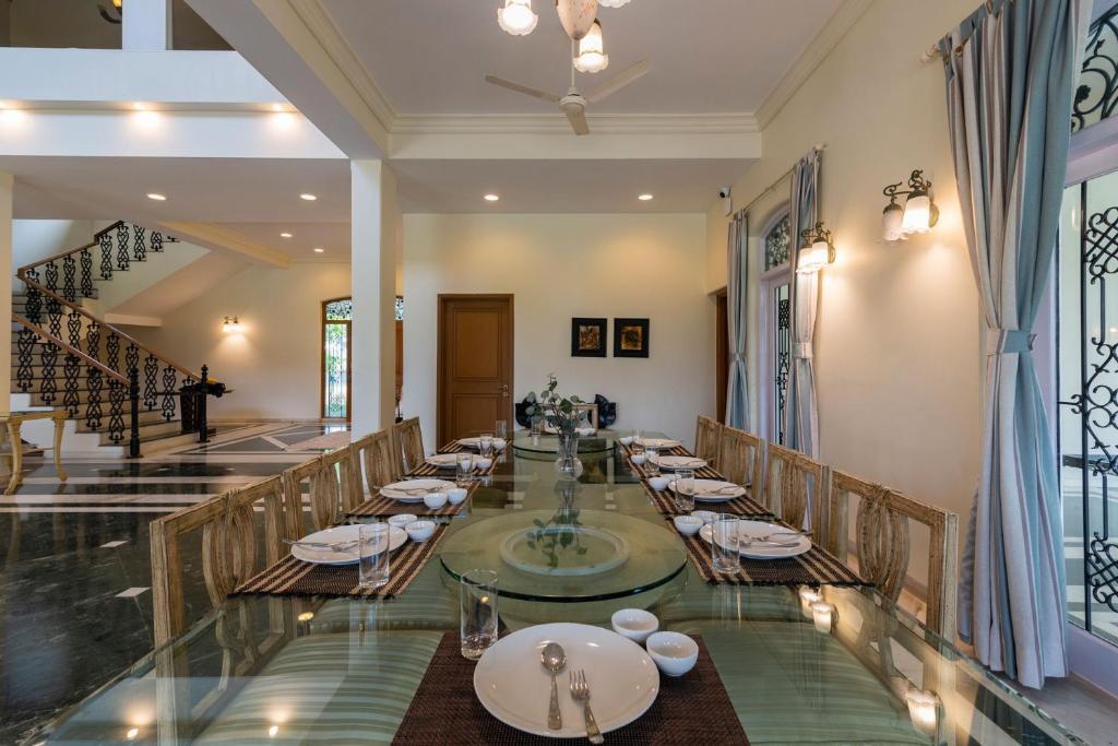 Лонавала: StayVista at Villa Lumiere