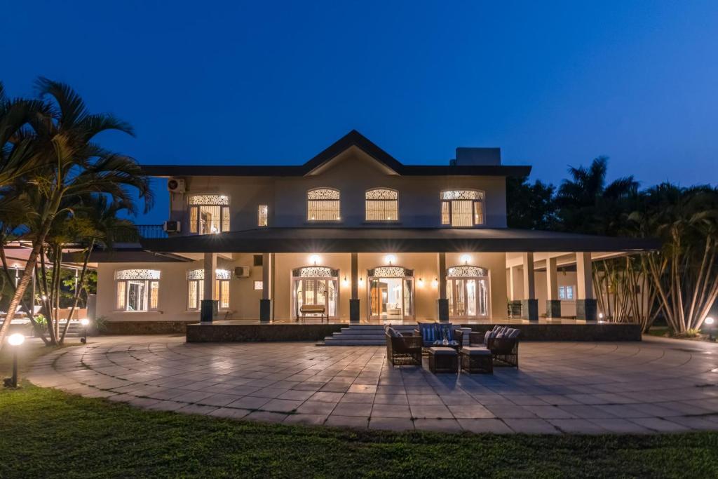 Лонавала: StayVista at Villa Lumiere