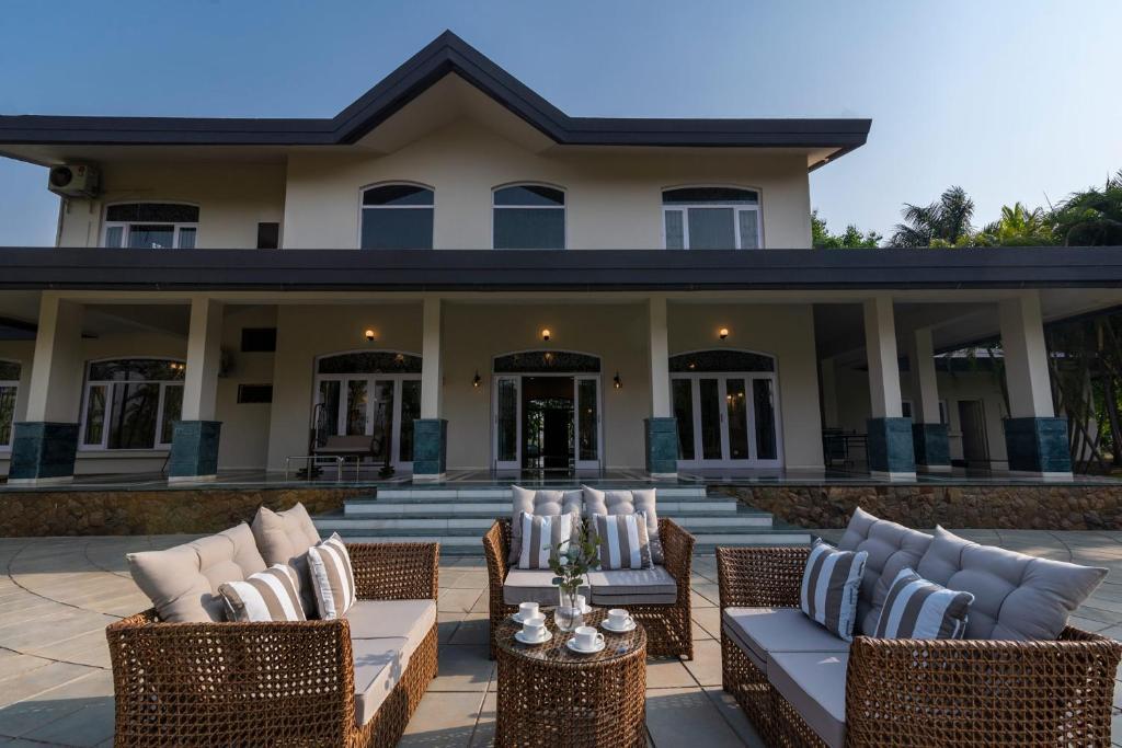 Лонавала: StayVista at Villa Lumiere