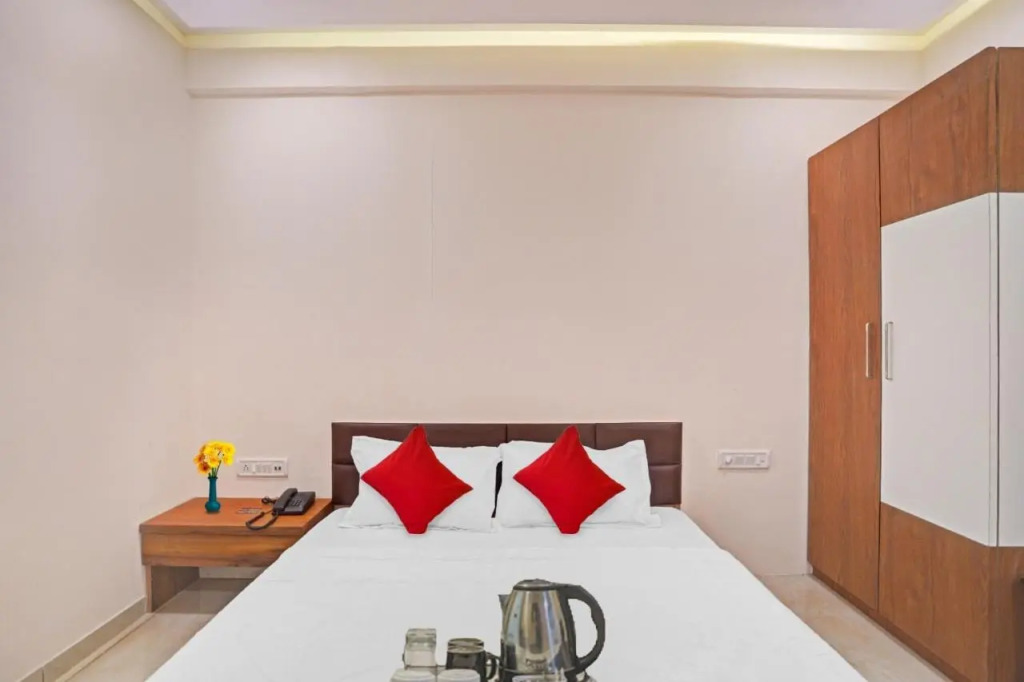 Сурат: Flagship Hotel Paradise