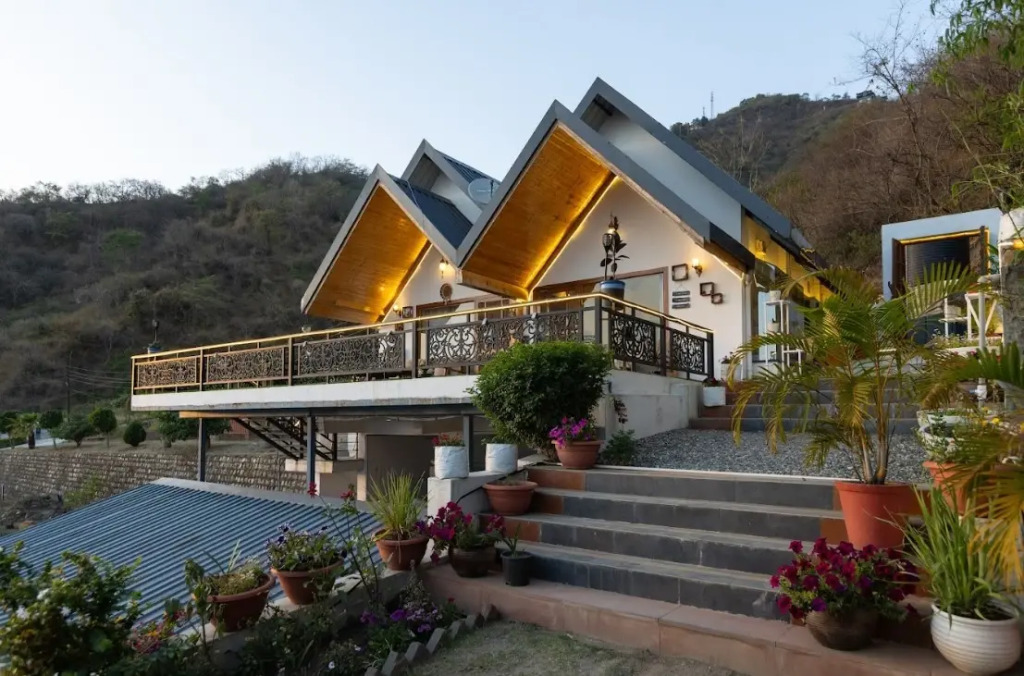 Массури: The Bougainvillea Retreat, Dehradun