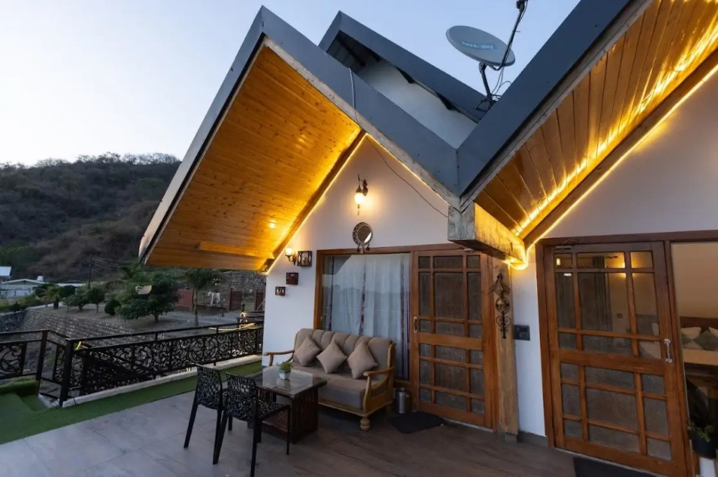 Массури: The Bougainvillea Retreat, Dehradun
