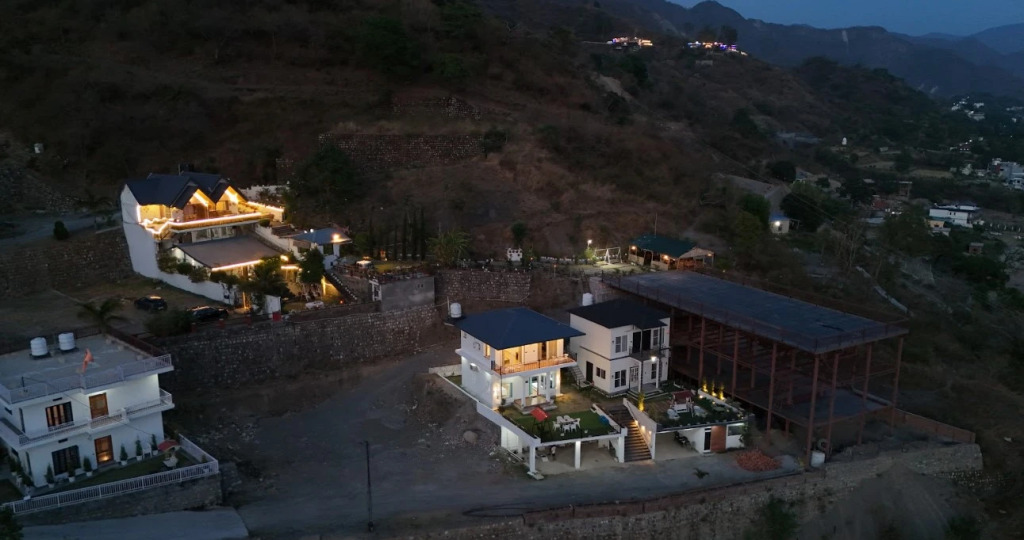 Массури: The Bougainvillea Retreat, Dehradun