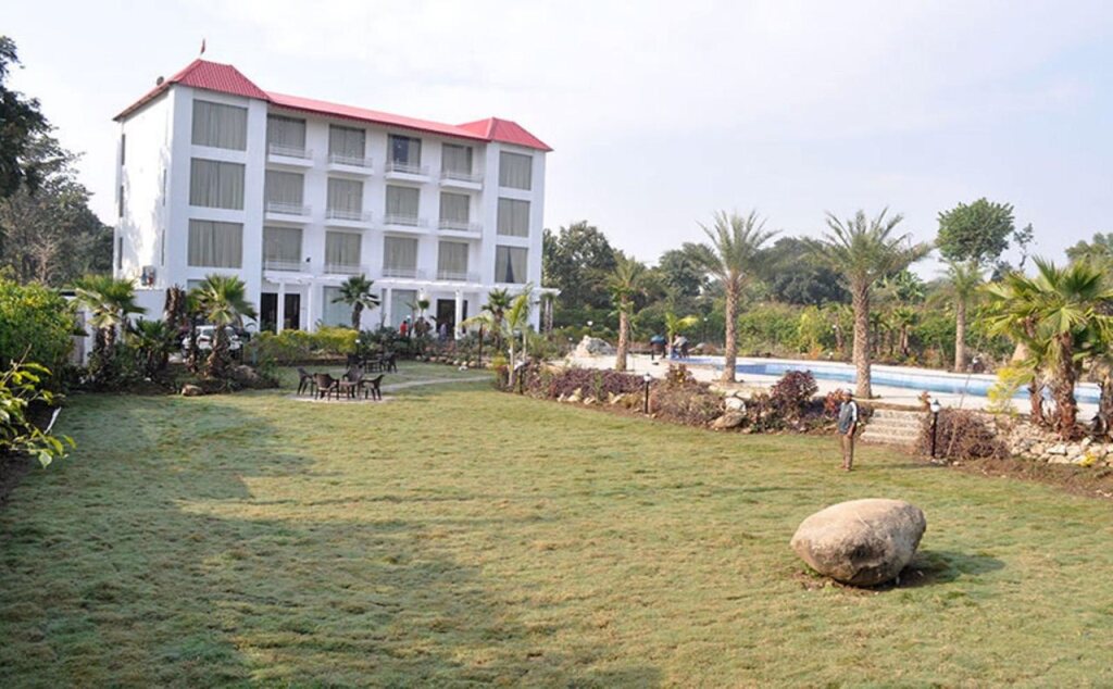 Наинитал: The Darien Resort