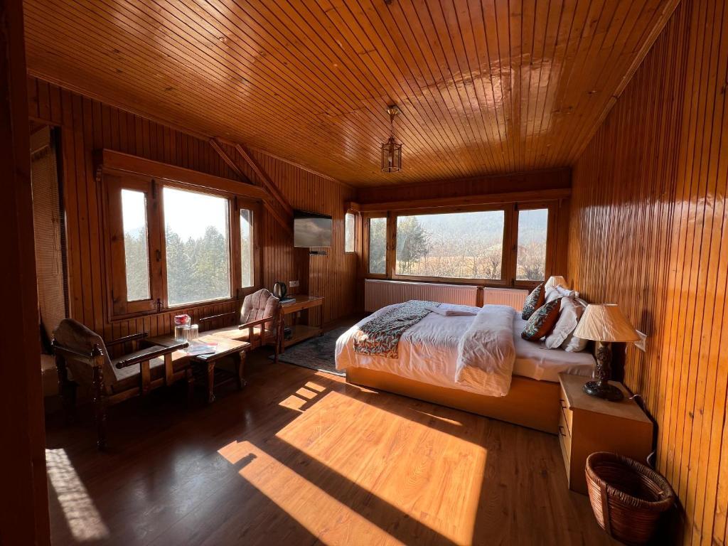 Пахалгам: The Mansion - Pahalgam