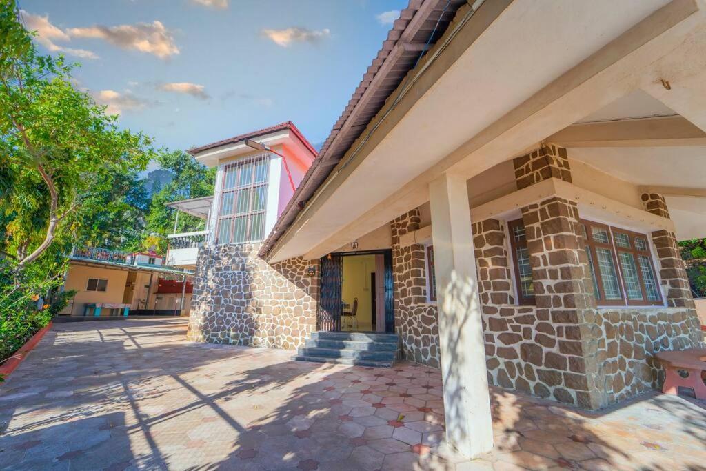 Олд-Махабалешвар: Valleyfront Villa 3BHK Panchgani