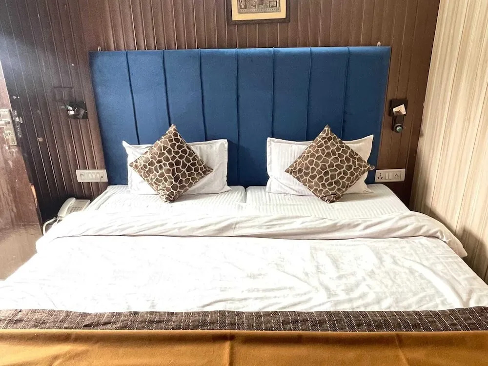 Массури: Hotel Amar
