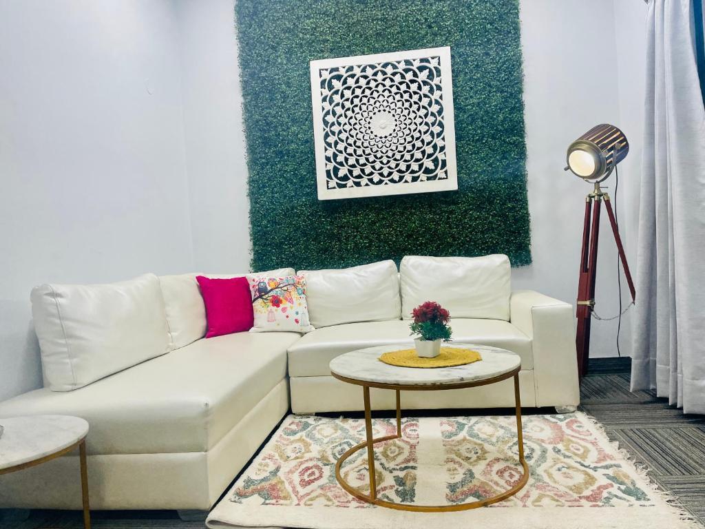 Гуруграм: Olive Service Apartments Dlf Galleria Gurgaon