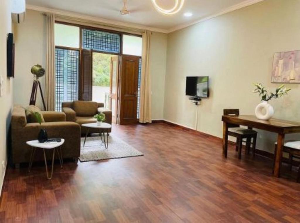 Olive Service Apartments Dlf Galleria Gurgaon — фото 5
