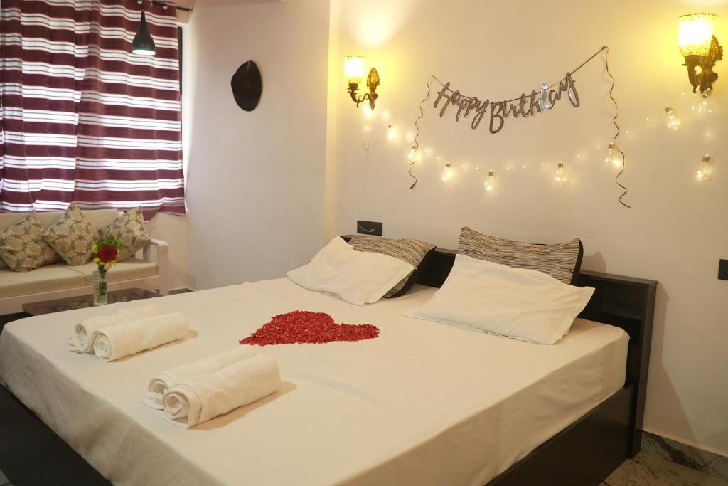 Калангут: Service Apartment