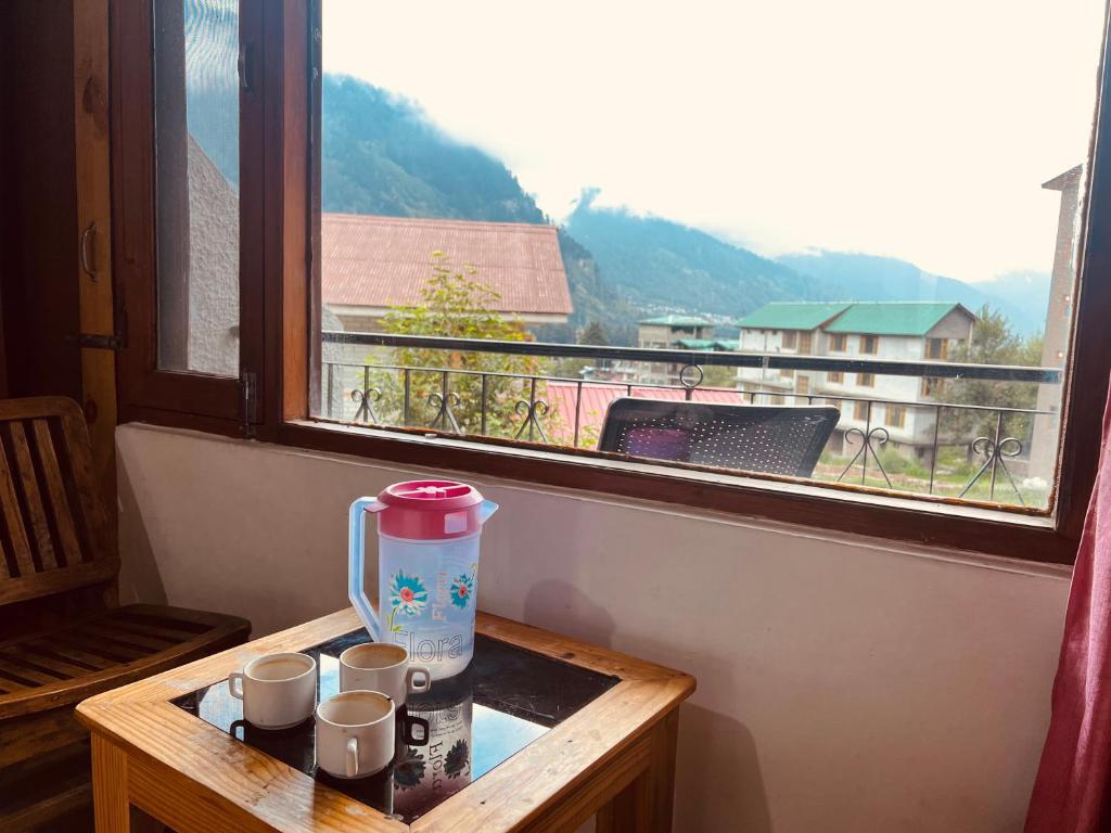 Манали: Hotel Solitaire - with Best View of Mountains