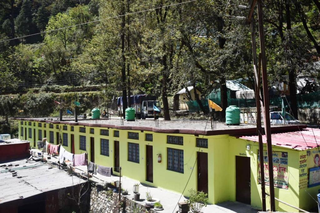 Уттаркаши: Ganga darshan guest house Gangotri road Uttarkashi