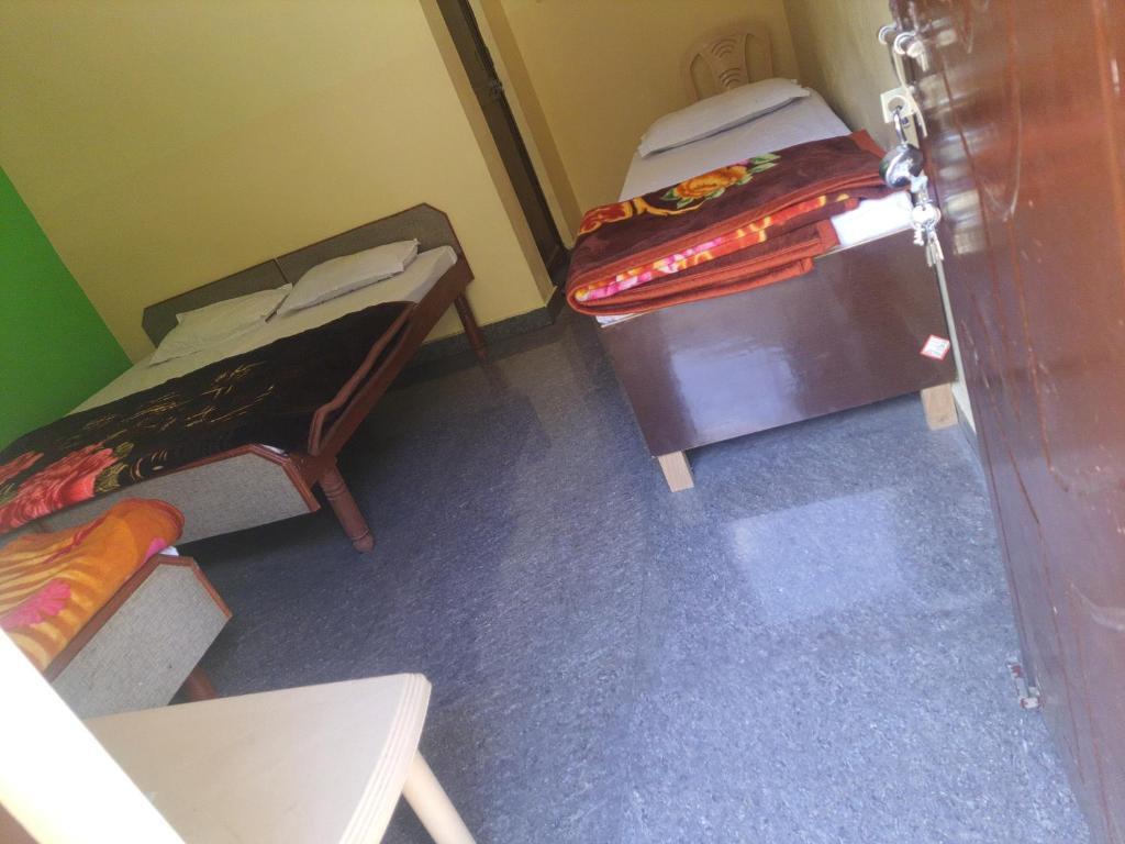 Уттаркаши: Ganga darshan guest house Gangotri road Uttarkashi