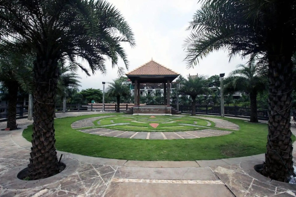 Лонавала: Mystica Resort