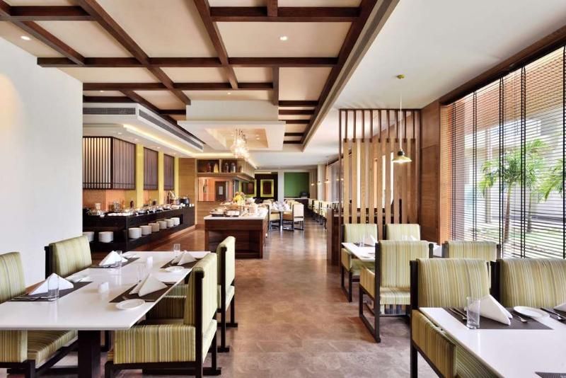 Хандала: Radisson Blu Resort & Spa Karjat