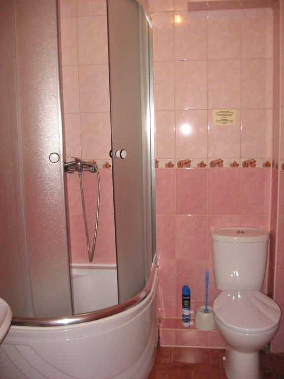 Партенит: Hotel Raduga