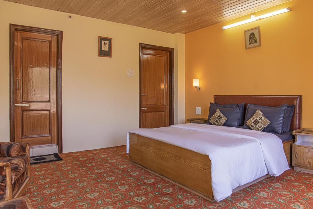 Дхарампур: The Green Heights Cottage Kasauli