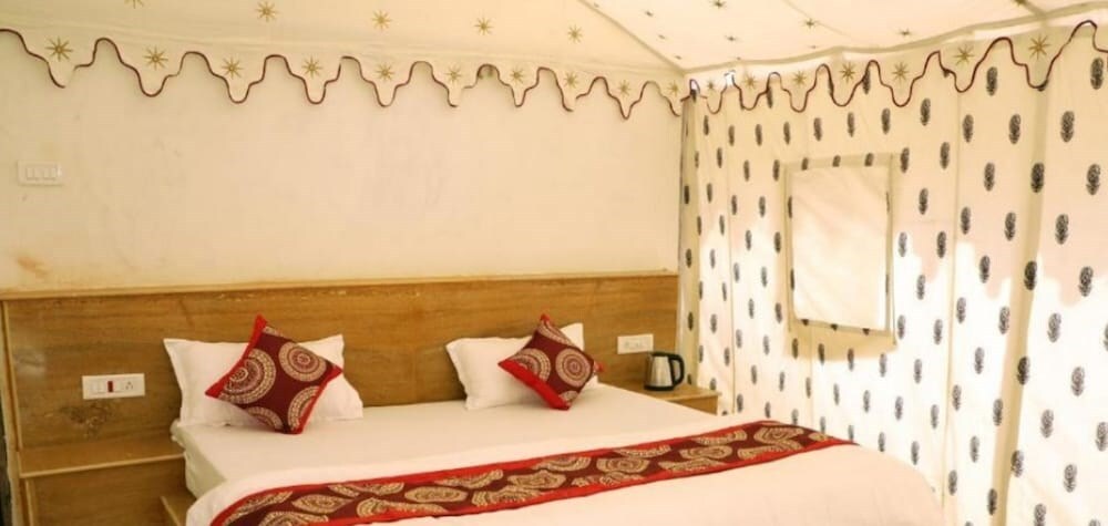 Каной: Ozaki Desert Safari Camp