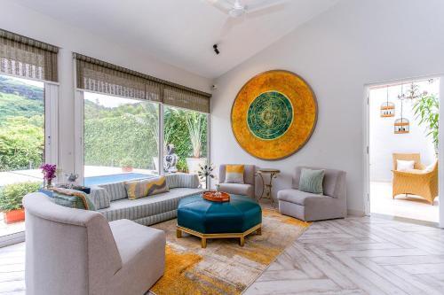 Лонавала: Breeze in the Hills 3BHK Luxury Pool Villa