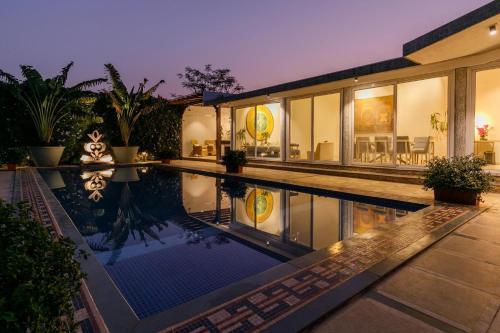Лонавала: Breeze in the Hills 3BHK Luxury Pool Villa