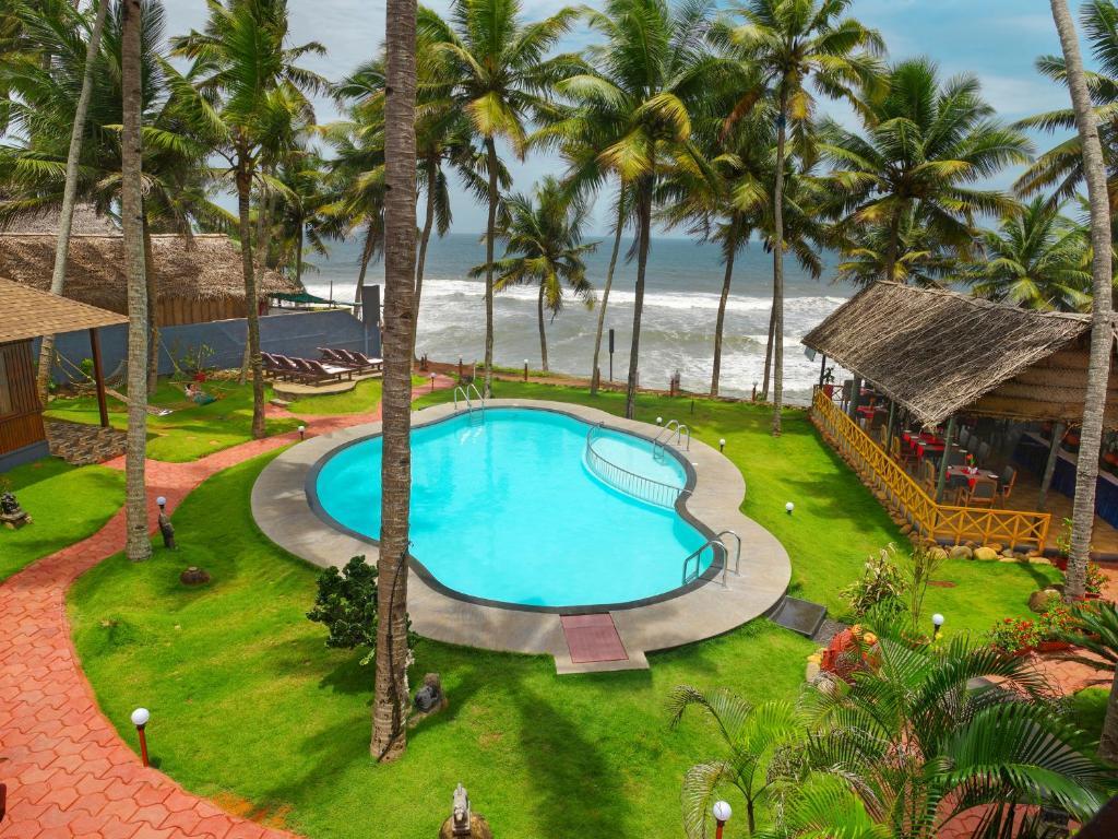 Варкала: Krishnatheeram Ayur Holy Beach Resorts