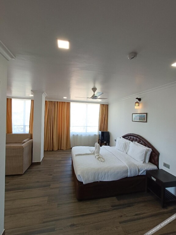 Кандолим: Candolim Suites