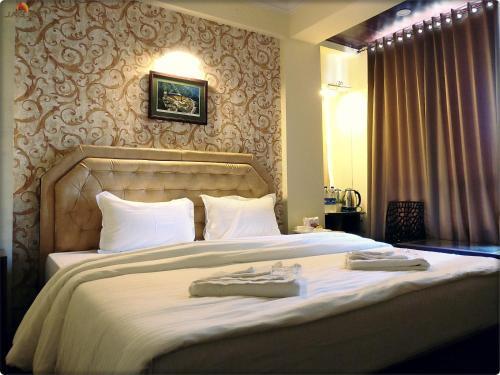 Пеллинг: Hotel hill retreat