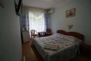 Алупка: РоЯлта