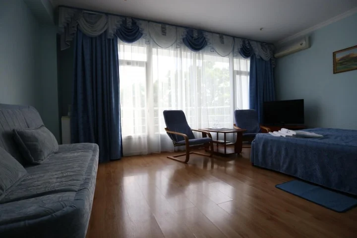 Алупка: РоЯлта
