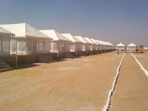 Каной: Melody Moon Desert Camp