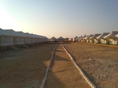 Каной: Melody Moon Desert Camp