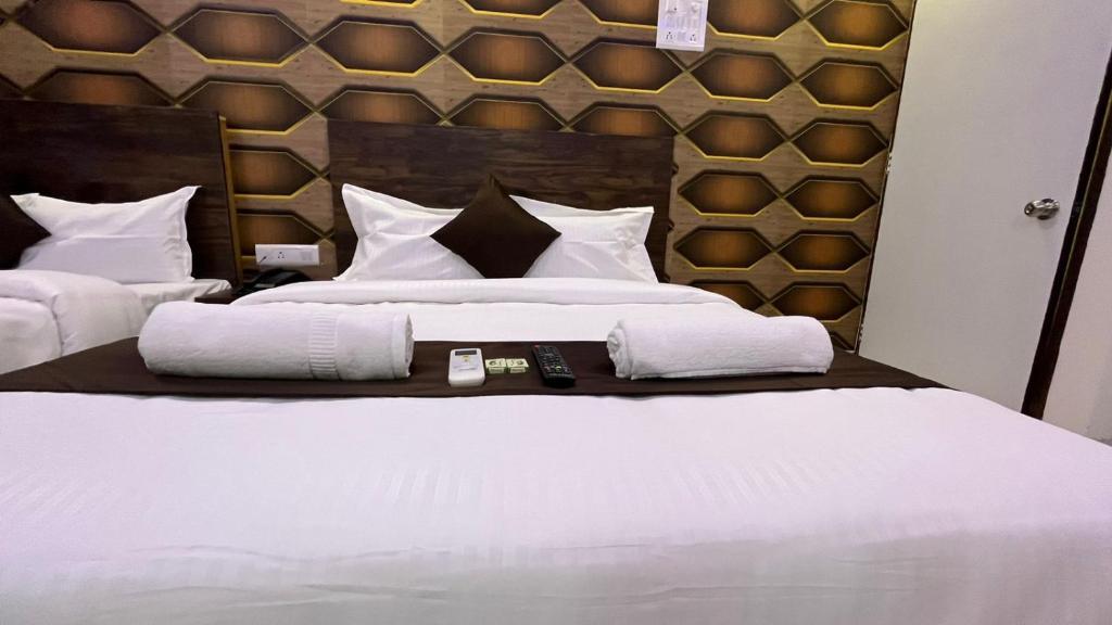 Мумбаи: Hotel Plaza Rooms - Prabhadevi Dadar
