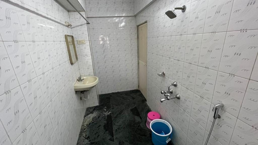 Мумбаи: Hotel Plaza Rooms - Prabhadevi Dadar