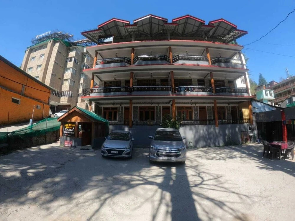Манали: The Brooks, Manali