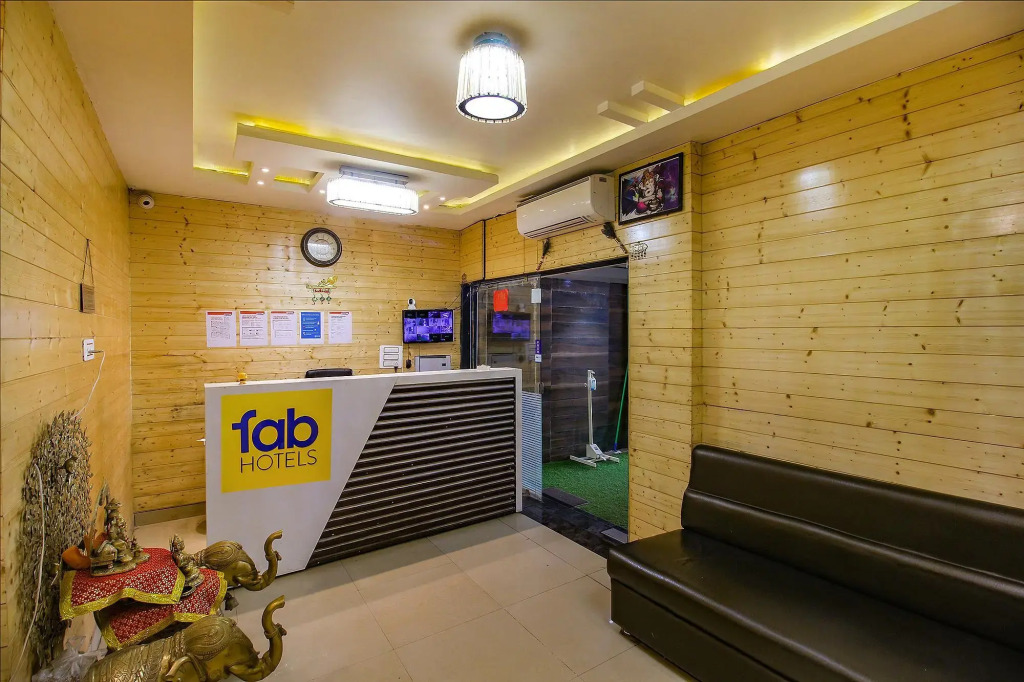 Бхопал: Fabexpress Happy Stay