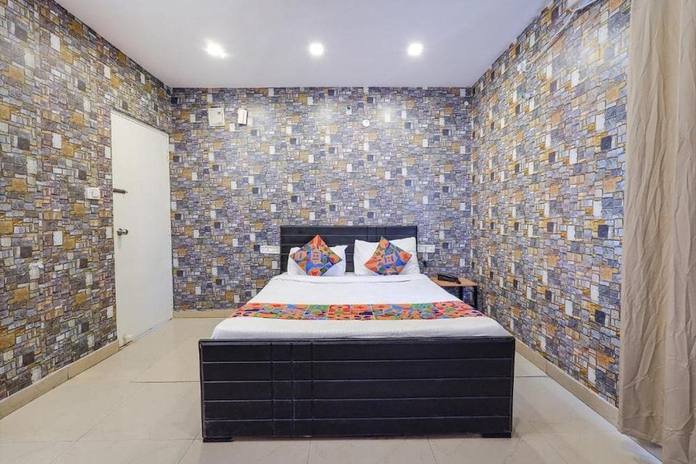 Бангалор: FabExpress Kings Suites Banaswadi