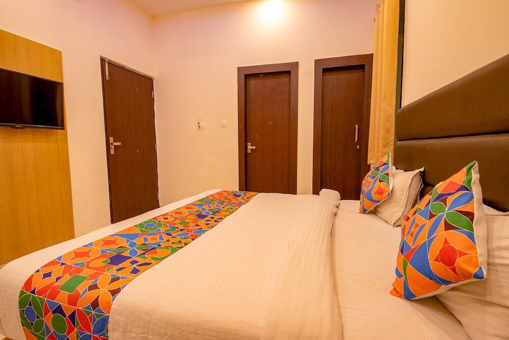 Дехрадун: Fabhotel As Residency