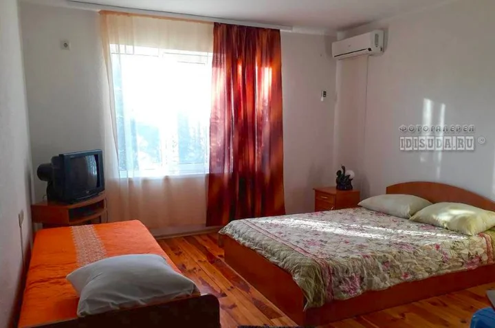 Солнечная Долина: Guest House Solniechnaia dolina