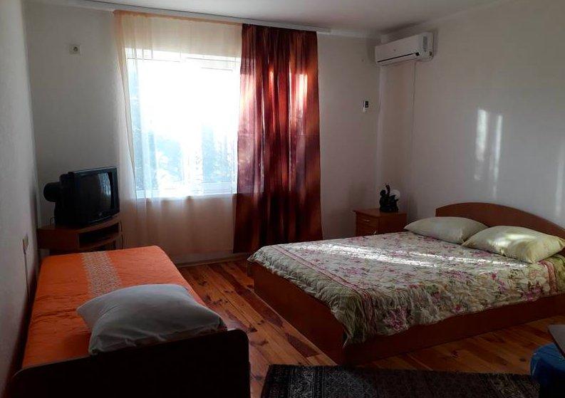 Солнечная Долина: Guest House Solniechnaia dolina